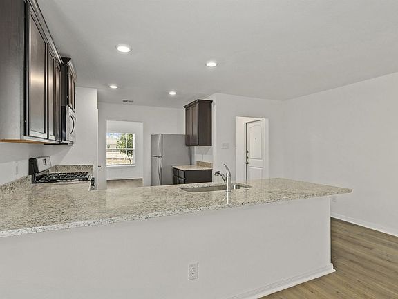 5th image of 4026 Mistyrock Way