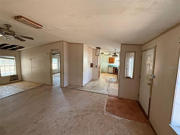 5th image of 3381 SE 145th Pl