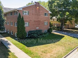 229 River Ln APT 2, Loves Park, IL 61111