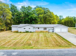 232 Lash Rd, Avilla, IN 46710