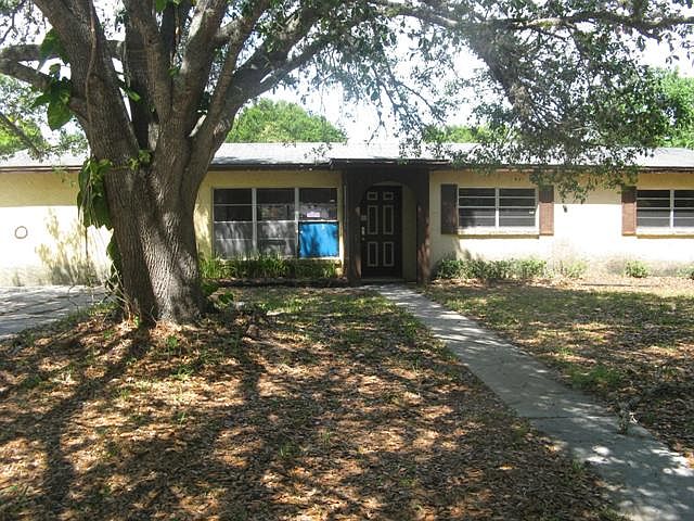 1st image of 330 Melton Dr