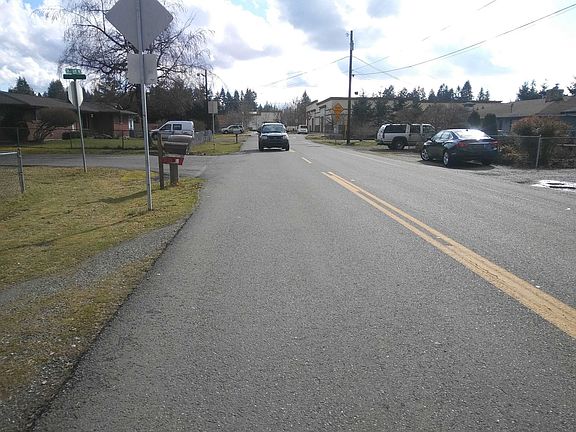 5th image of 11824 38th Ave NE