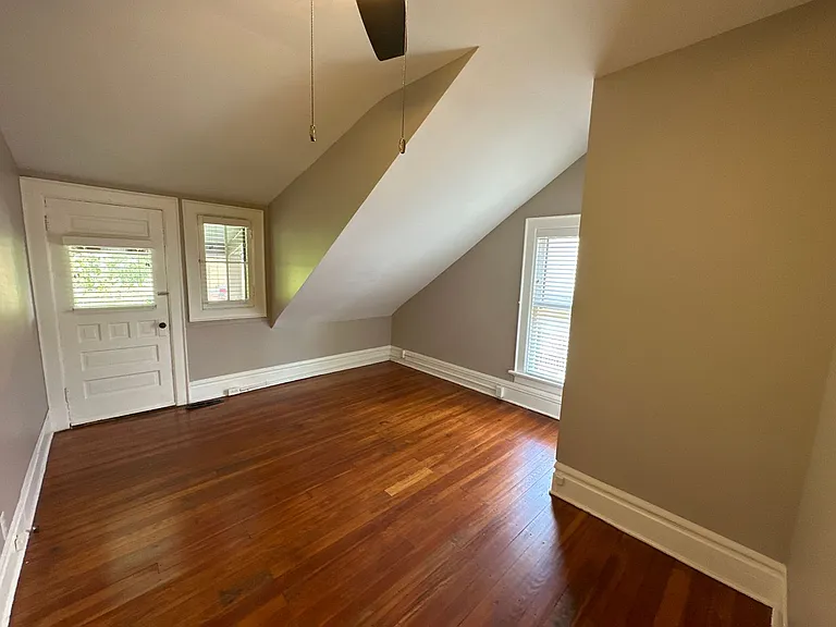 Neil Ave 1186 GW2 — Photo 8