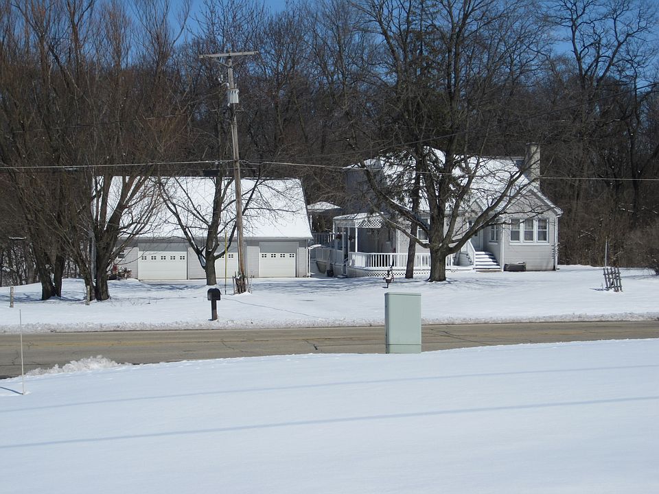 Front of home from Ken Str