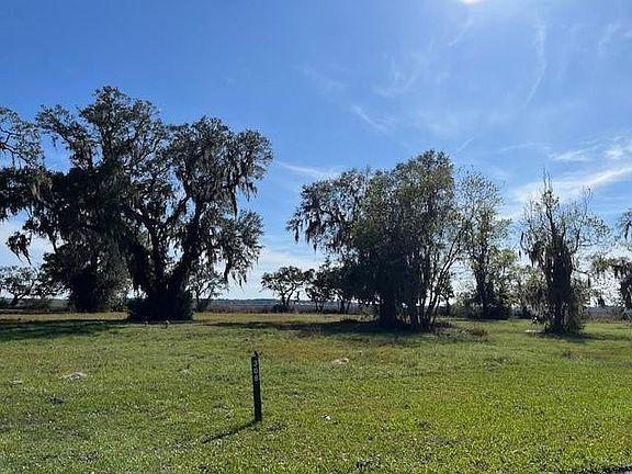 4th image of 308 Coopers Point Dr NE