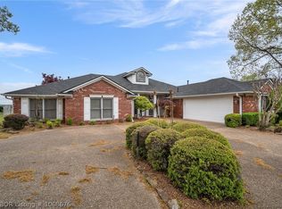 8513 Rosewood Dr, Fort Smith, AR 72903