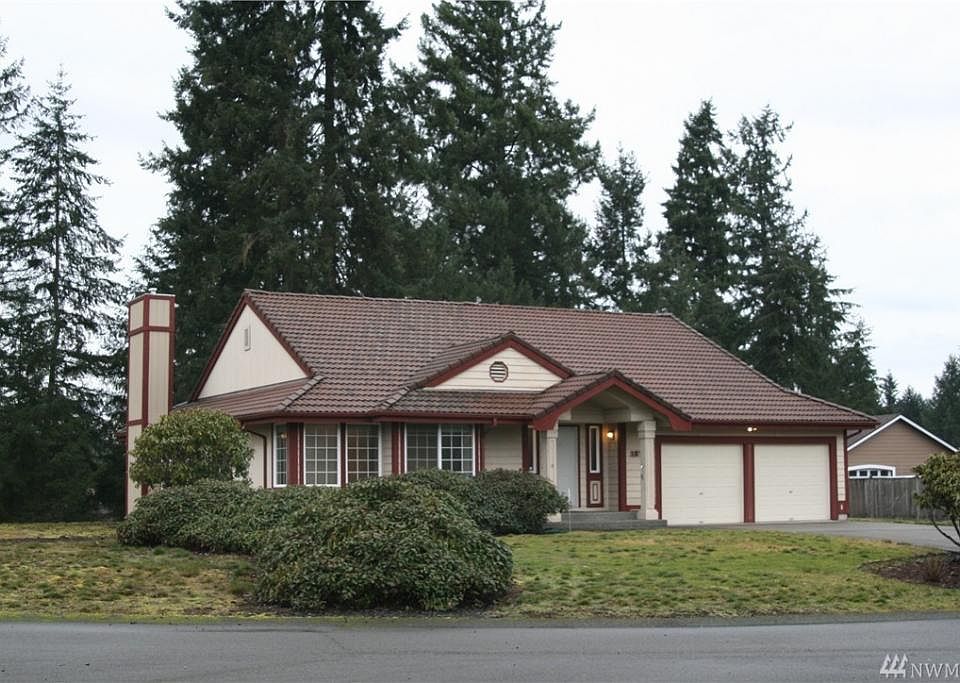 1st image of 16704 33rd Ave E