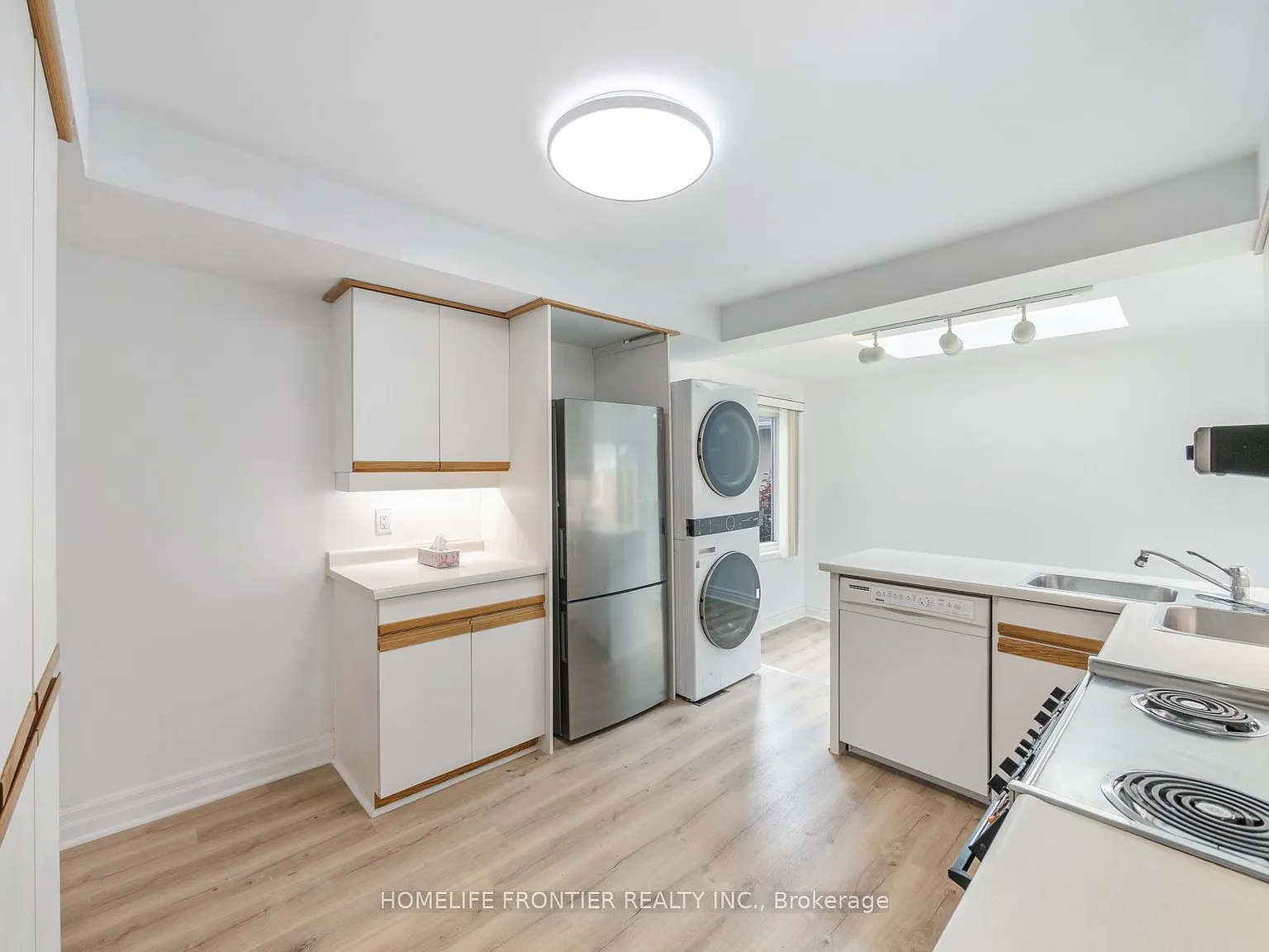 2 bed, $2,499 — Photo 4