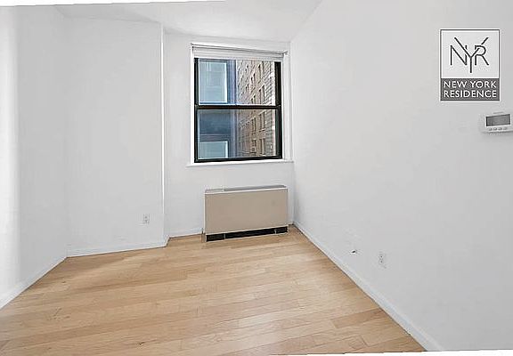 5th image of 20 West St #D17j