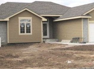 4196 McMillin Ln, Manhattan, KS 66502