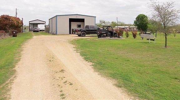 5th image of 475 County Road 427