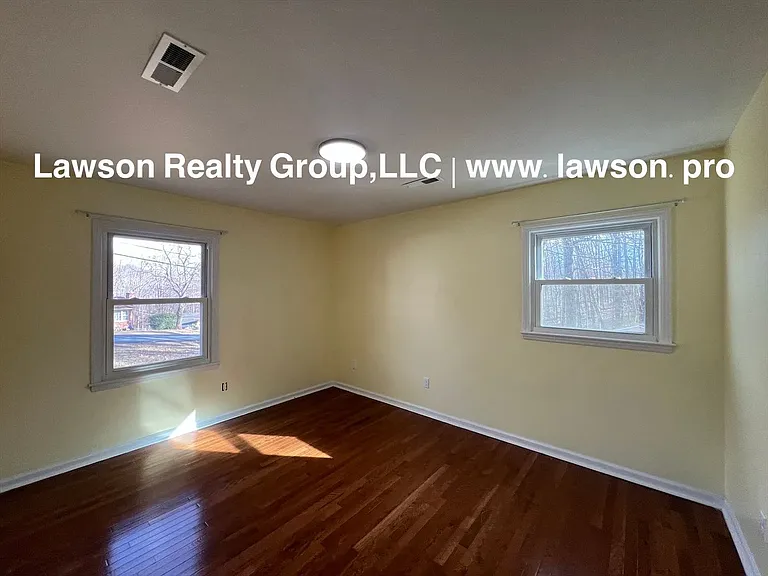 991 Blue Ridge Dr — Photo 25