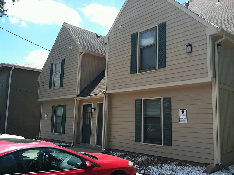 1726 Ohio St — Photo 9