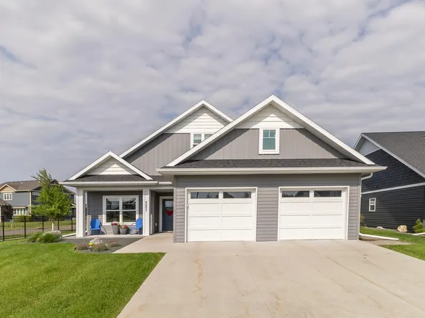 4897 Bluebell Loop S, Fargo, ND 58104