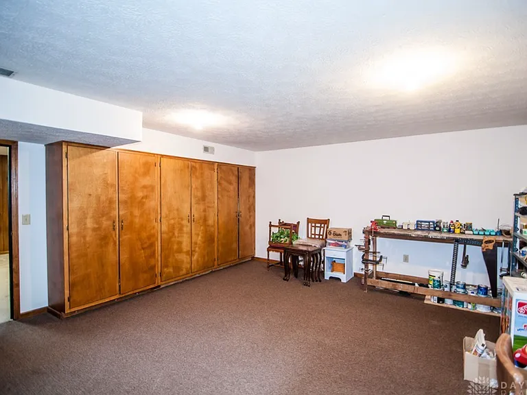 9026 S Normandy Ln — Photo 16