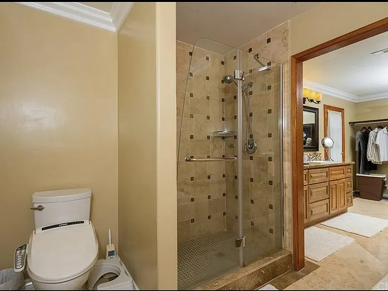 1509 Hollencrest Dr — Photo 17
