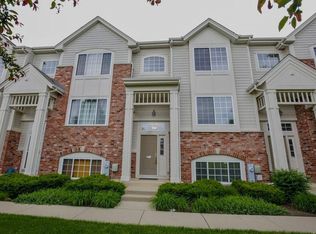 3422 Cameron Dr, Elgin, IL 60124