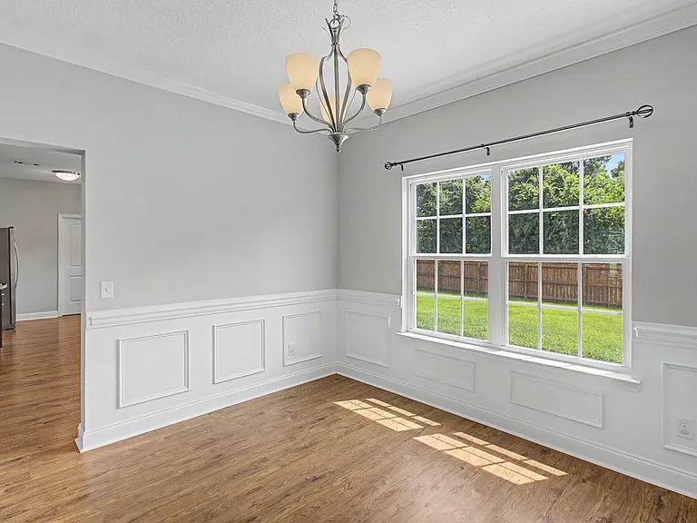 245 Alcott Cir — Photo 9