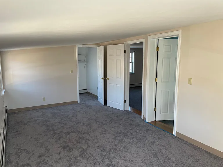 6 Edgewood Rd #2 — Photo 1