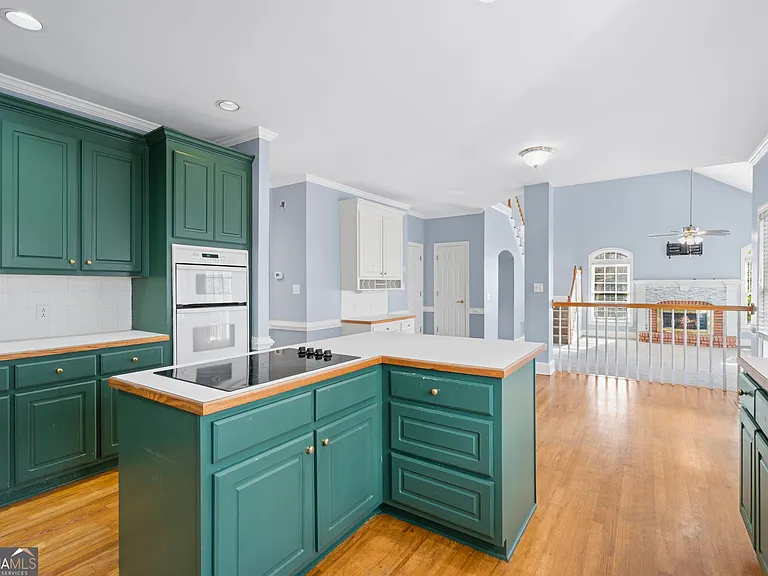 3535 Greenshire Ct — Photo 5