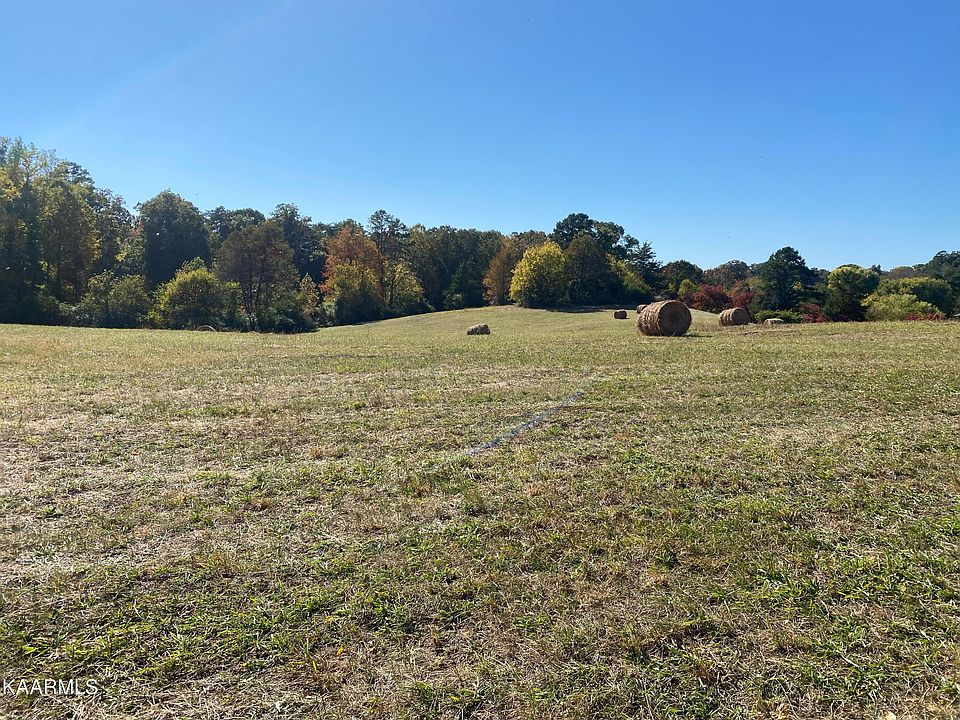 2nd image of Carr Rd