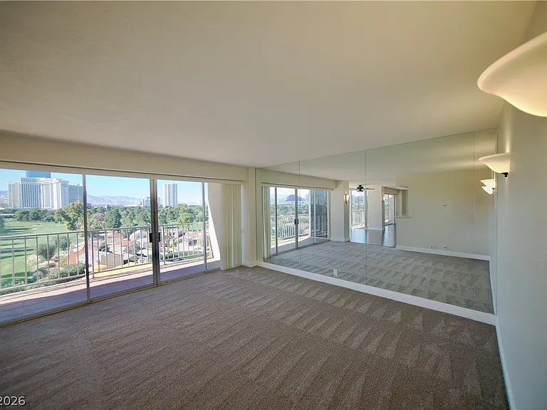 3111 Bel Air Dr #8E — Photo 9