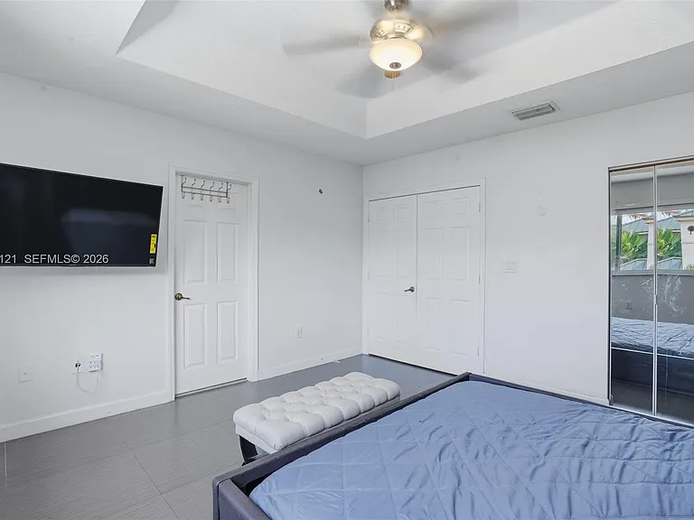 11201 SW 56th St — Photo 6