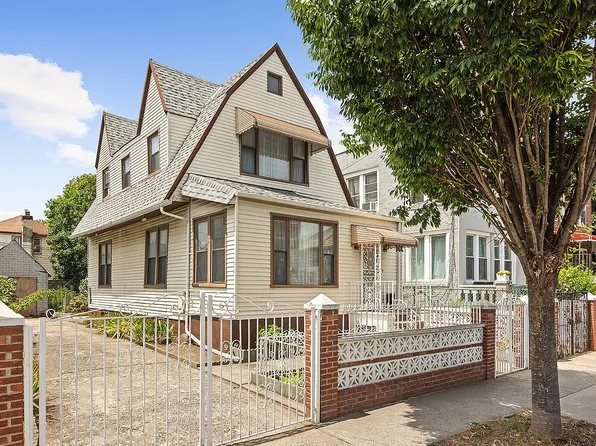 394 E 52nd St, Brooklyn, NY 11203