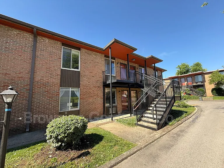 3600 Hillsboro Pike #H11 — Photo 2