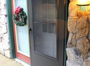 21 Overlook Village Ln #175, Slatyfork, WV 26291