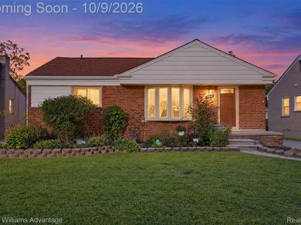 15640 Churchill St, Southgate, MI 48195