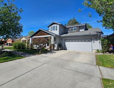 311 NW 25th St, Redmond, OR, 97756