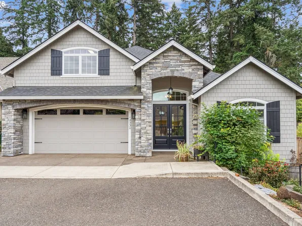 14330 SE Christenson Ct, Clackamas, OR 97015