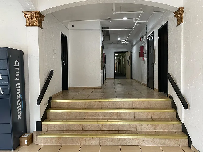 Val D' Kingsley LLC — Photo 8