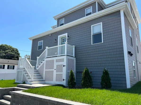 150 Rumney Rd, Revere, MA 02151