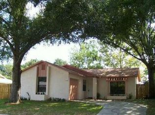 1106 Tiburon Dr, Seffner, FL 33584