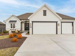 17117 Nieman Rd, Overland Park, KS 66221