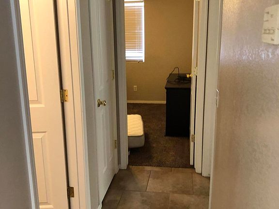 5th image of 2775 Palisades Dr
