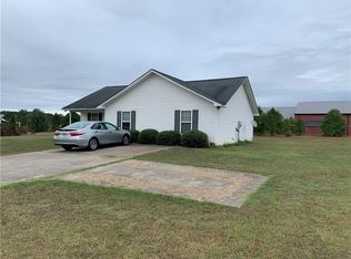 32 Stonegate Dr, Cedartown, GA 30125