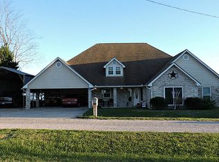 311 Fishermans Bend Dr, Pointblank, TX 77364