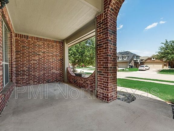 5th image of 2604 Choctaw Ct