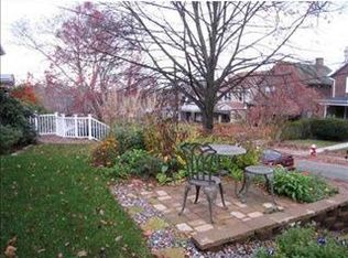 6378 Ebdy St, Pittsburgh, PA 15217