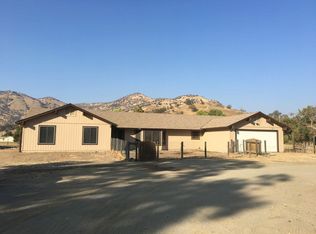 6300 Elwood Rd, Sanger, CA