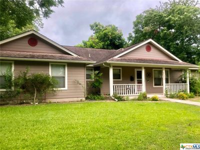 833 Bismark St, Seguin, TX, 78155