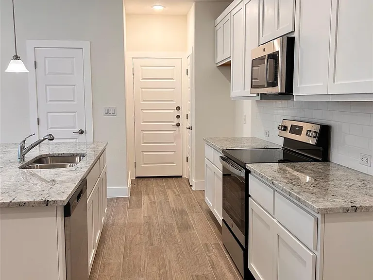 444 Parkline Dr #31A — Photo 9