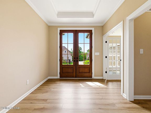 4th image of 2403 Grant Ridge Way