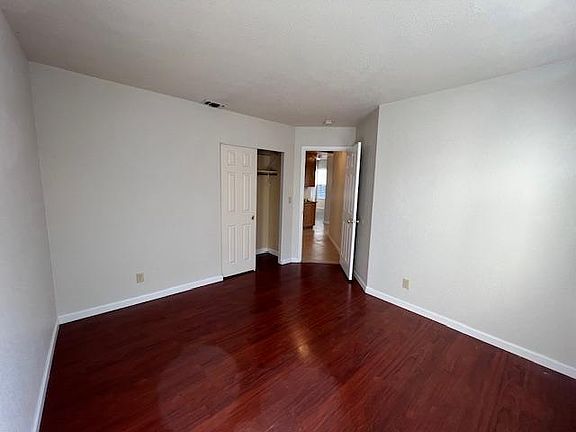 4th image of 9240 Redwater Dr