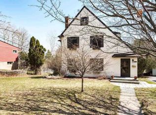 1428 Vermilion Rd, Duluth, MN 55812