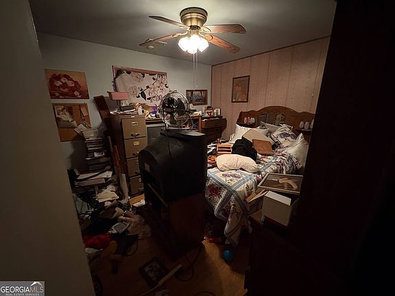 4th image of 232 Oakland Heights Rd