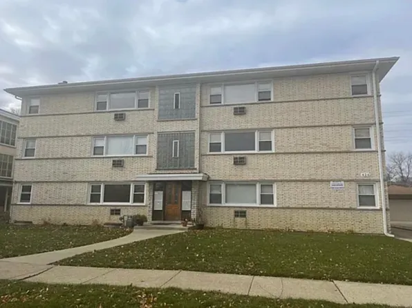 420 Beach Ave #3B, La Grange Park, IL 60526